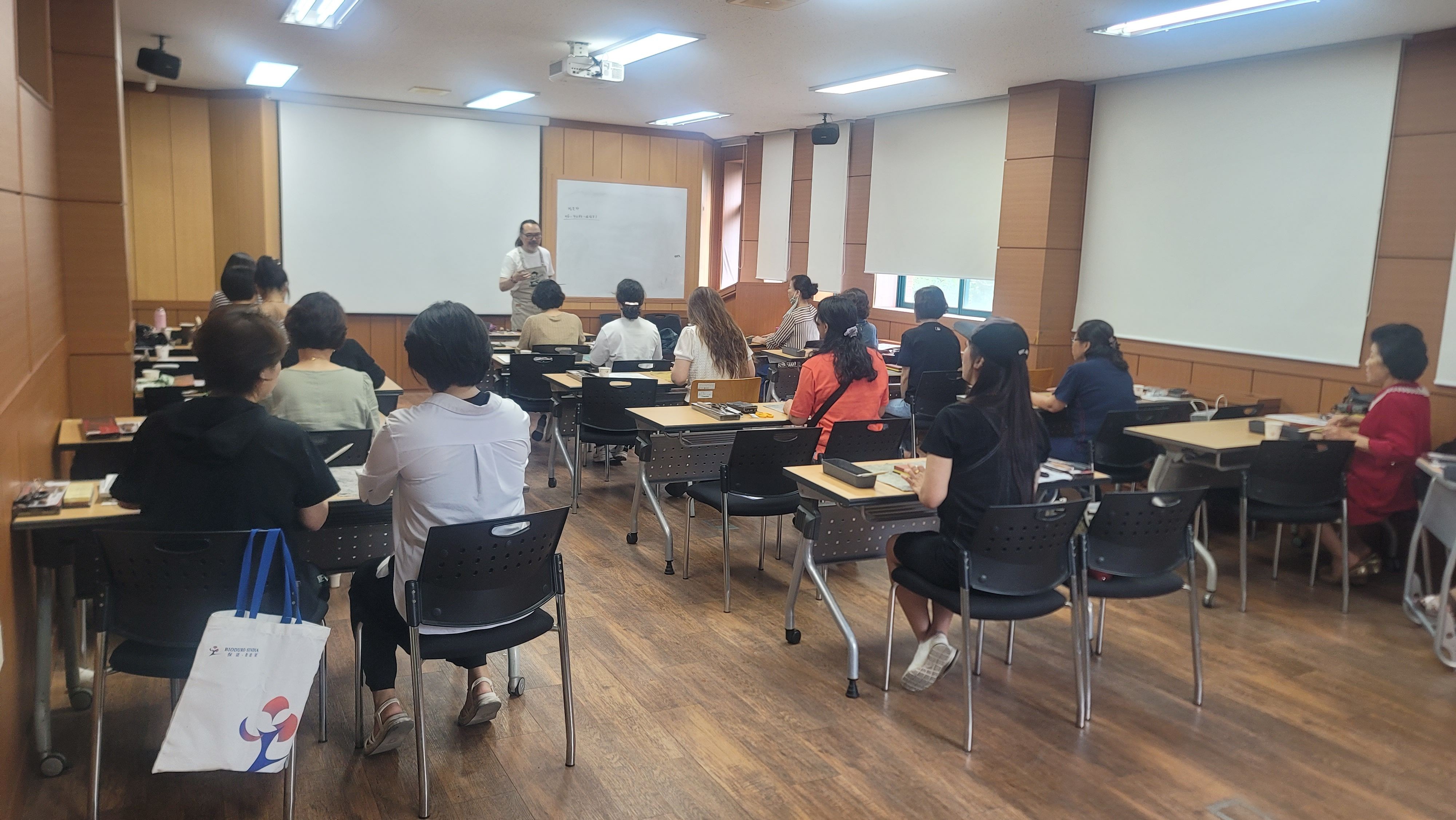 소자본·1인 기술창업 준비 관련 좋은칼공방 현장 이미지